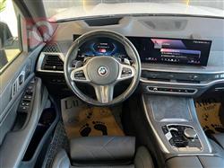 بی ئێم دەبڵیو X5